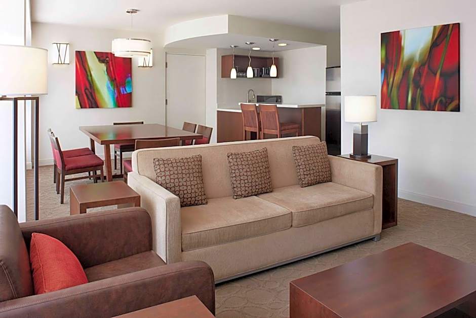 Delta Hotels by Marriott Ottawa City Centre