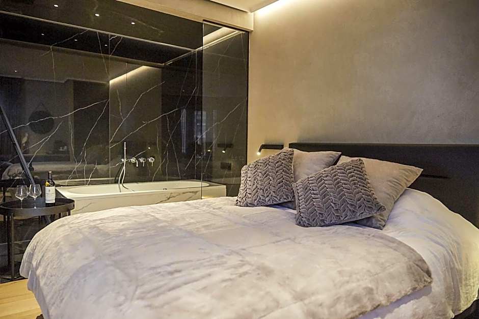 Hotel ONIRO - Luxury Rooms & Wellness Suites