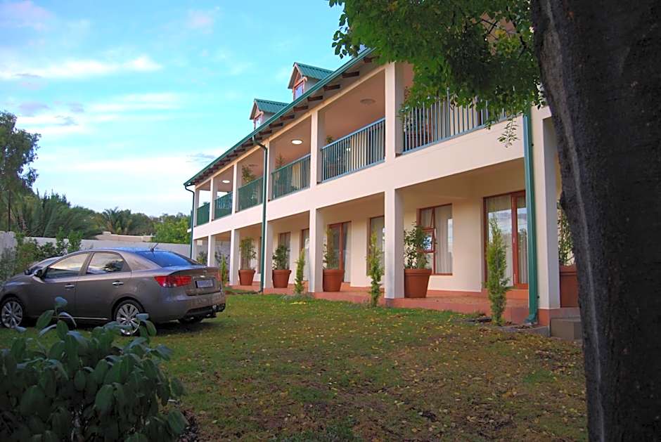 Sunninghill Guest Lodges