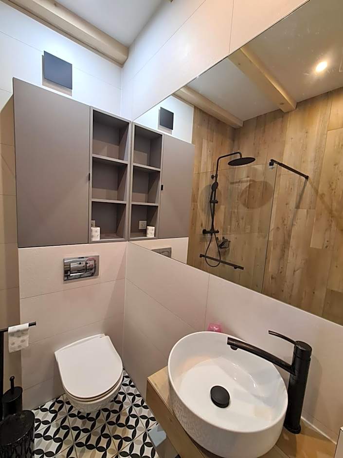 Na Hamaku Jacuzzi & Sauna
