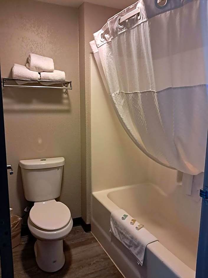 Days Inn by Wyndham Safford, AZ