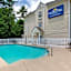 Microtel Inn & Suites by Wyndham Augusta Riverwatch