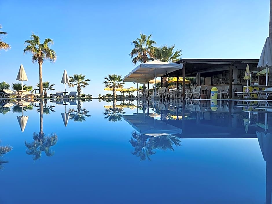 Ilian Beach & Apartments