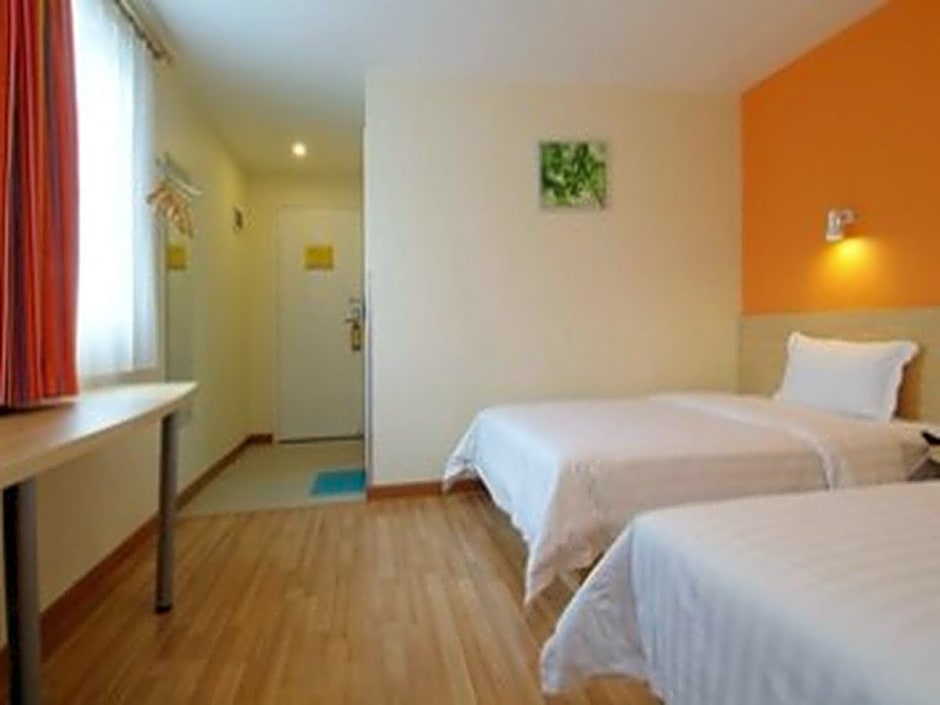 7 Days Inn Rizhao Development Zone