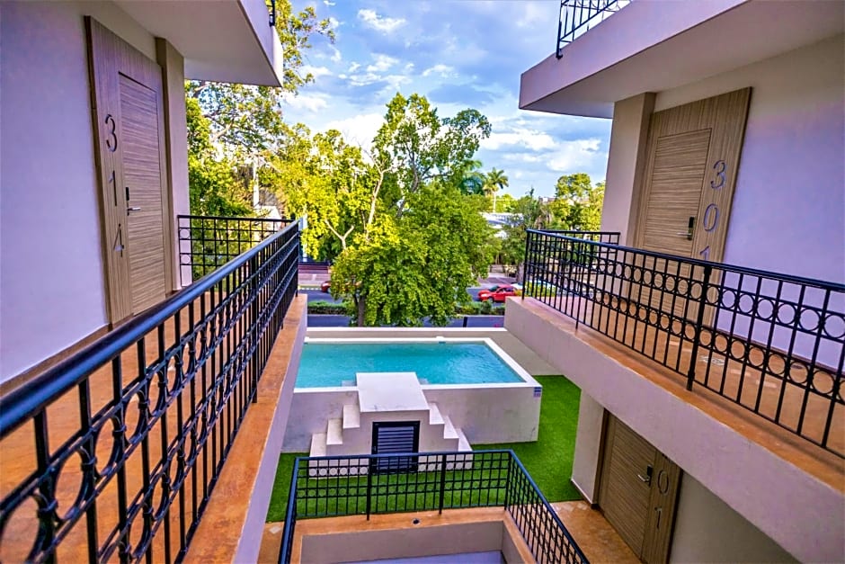 Hotel Plaza by Kavia