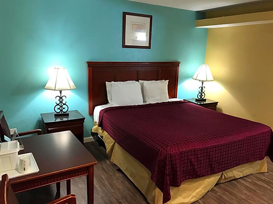 Travelodge by Wyndham San Diego SeaWorld
