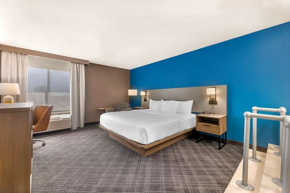 Comfort Inn Bourbonnais Near I-57