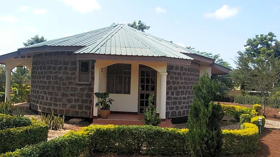 Maktau Mountain Lodge