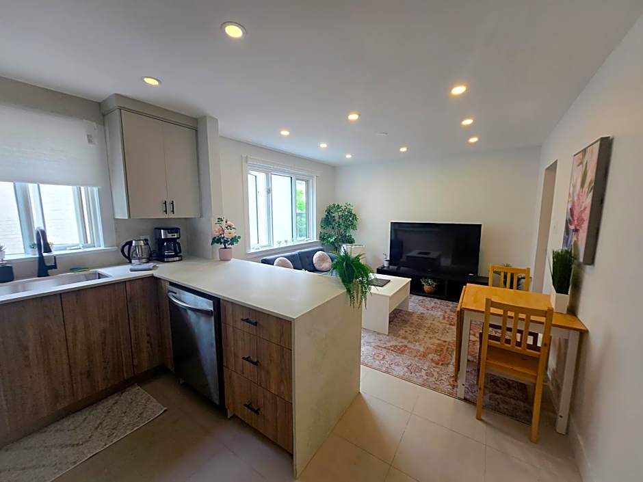 JstLikeHome - Serenity Suites & Guesthouse