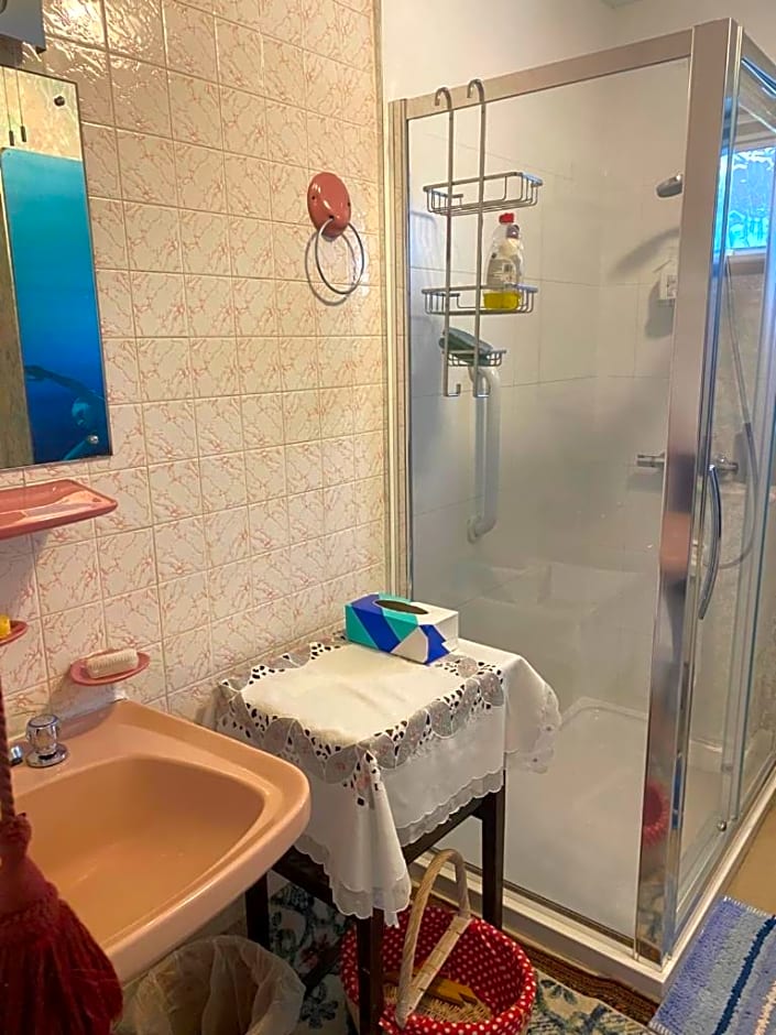 Chiswick Riviera with free parking