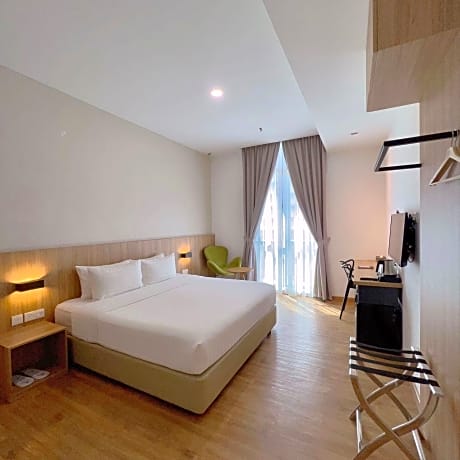 King Room - Non-Smoking