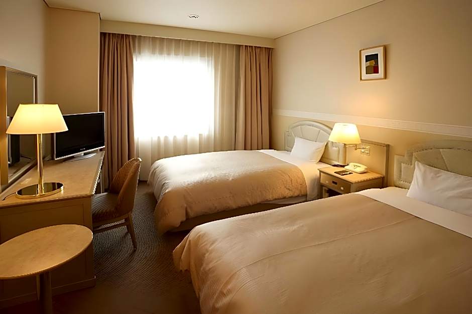 JR-EAST HOTEL METS MUSASHISAKAI