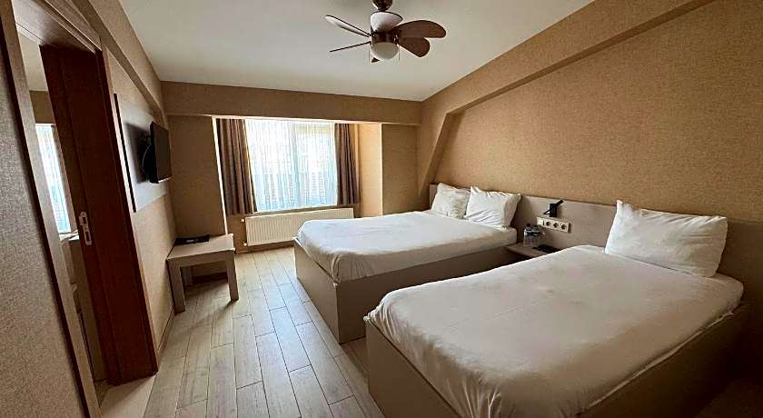 Cinas Hotel