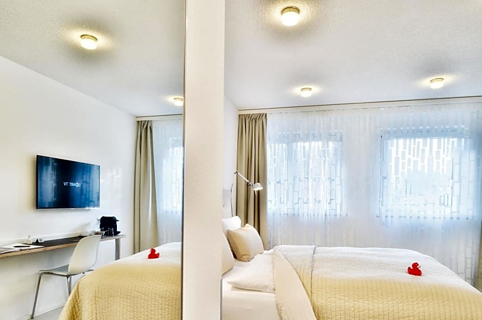 Hotel SiX