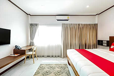 De Phunchai Hometel Lamphun