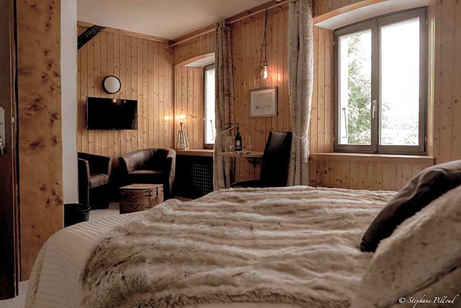 HOTEL de la Truite & SPA Le petit Nautilus