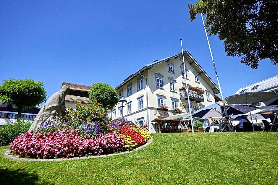 Hotel Adler