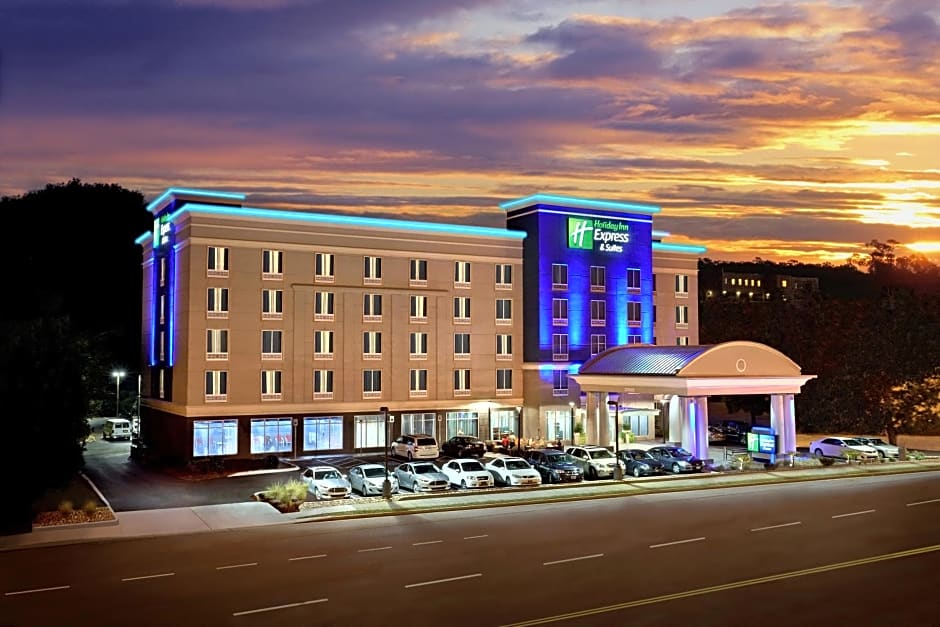 Holiday Inn Express Hotel & Suites Knoxville By IHG