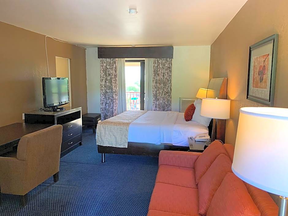 Travelodge by Wyndham Rapid City