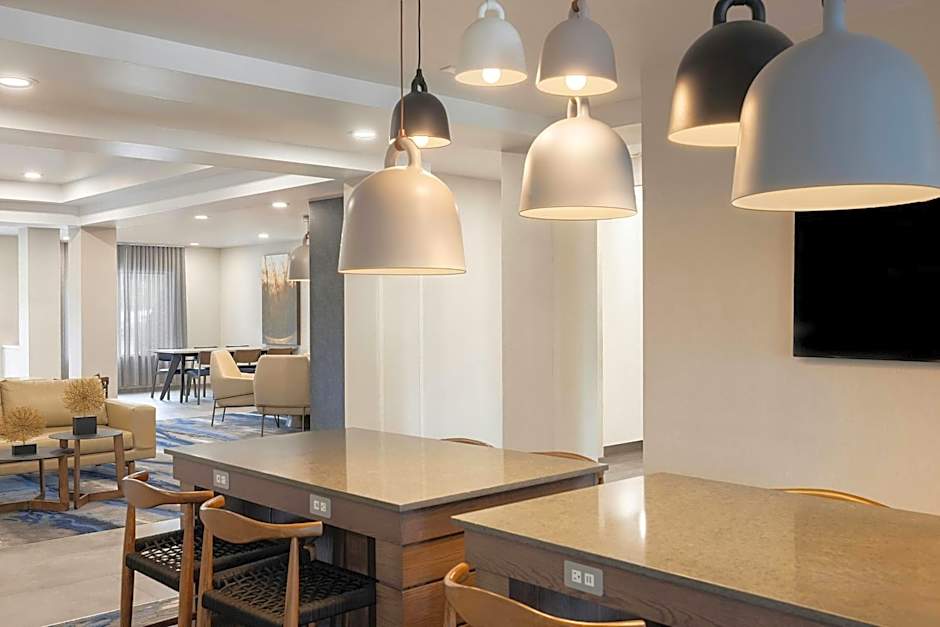 Fairfield Inn & Suites by Marriott Buffalo Airport