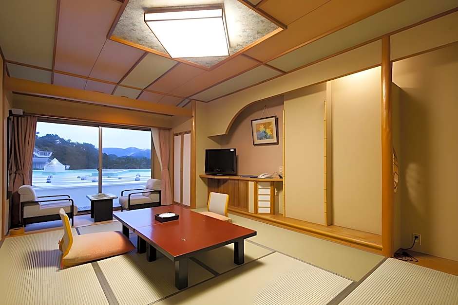 Dogashima Onsen Hotel