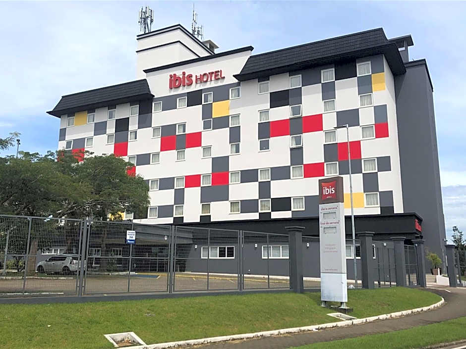 Ibis Criciuma