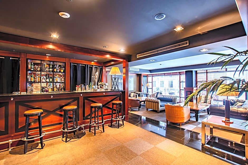 U232 Hotel