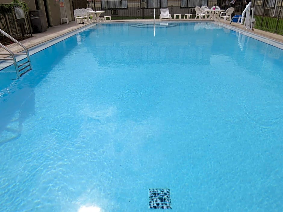 Quality Inn Pensacola
