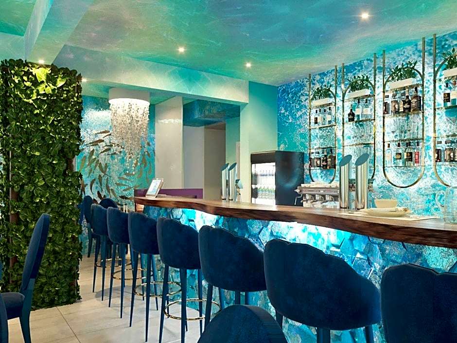 OYO Newquay Beach Hotel