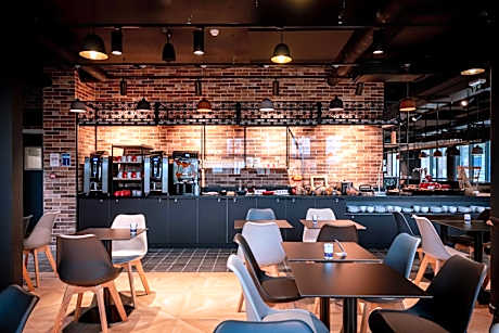 ibis Styles Valenciennes Petite Foret