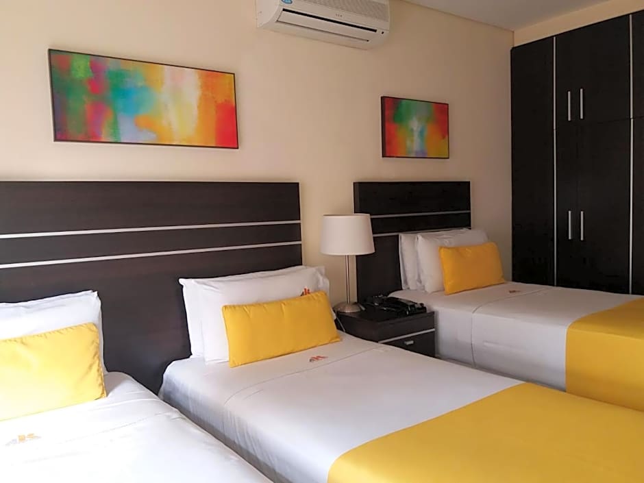 Puerto Mercado Hotel