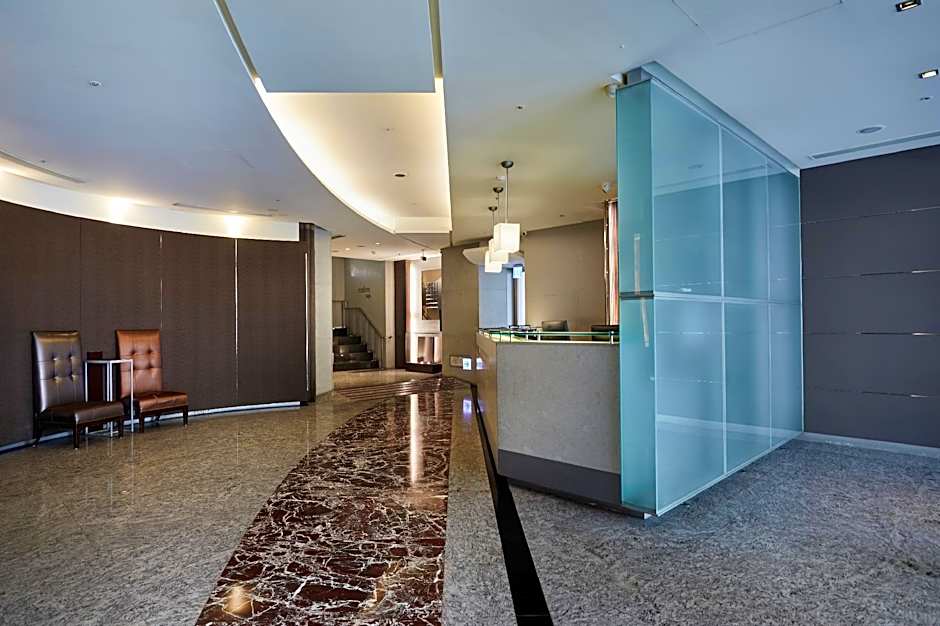 K Hotel - Yunghe