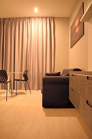 Studio Apartment with Sea View