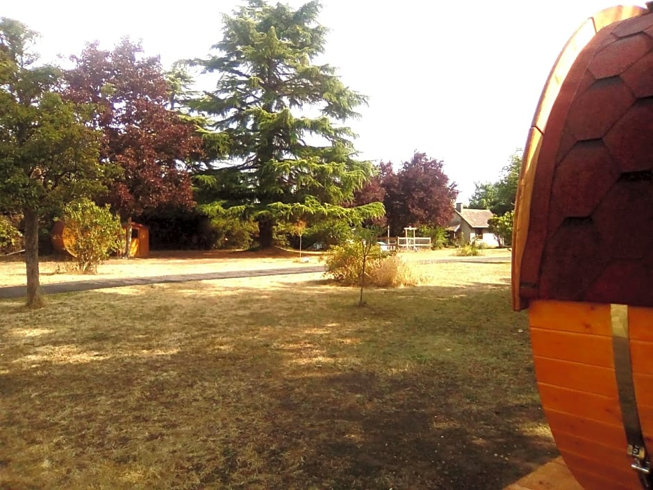 LES TONNEAUX DE L'EURE LOGEMENT INSOLITE