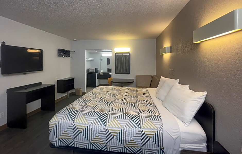 Motel 6-Sallisaw, OK