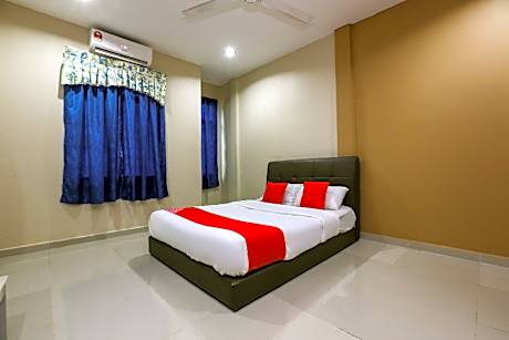 OYO 89933 Nun Hotel
