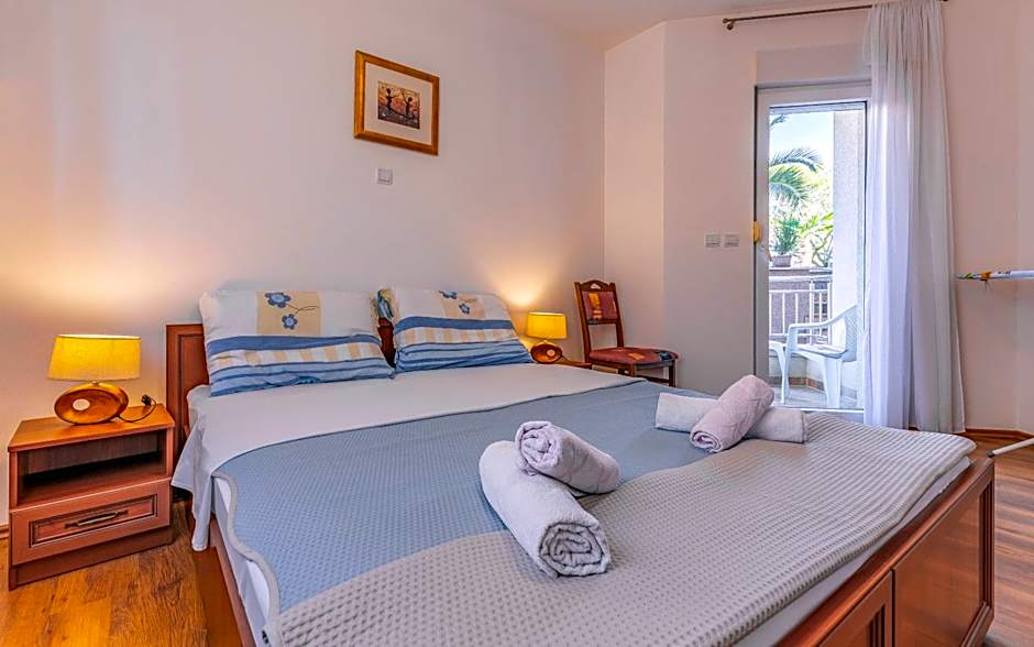 Istriensonne - Apartments Veruda mit Grillterrasse