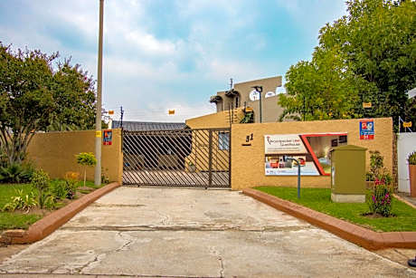 Woodpecker's Inn Guest House