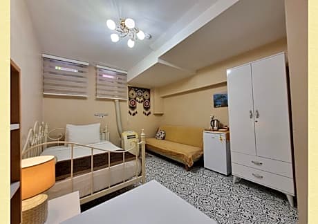 Single Room with Shared Shower and Toilet