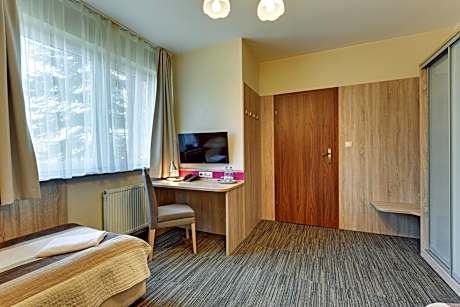 Large Twin Room
