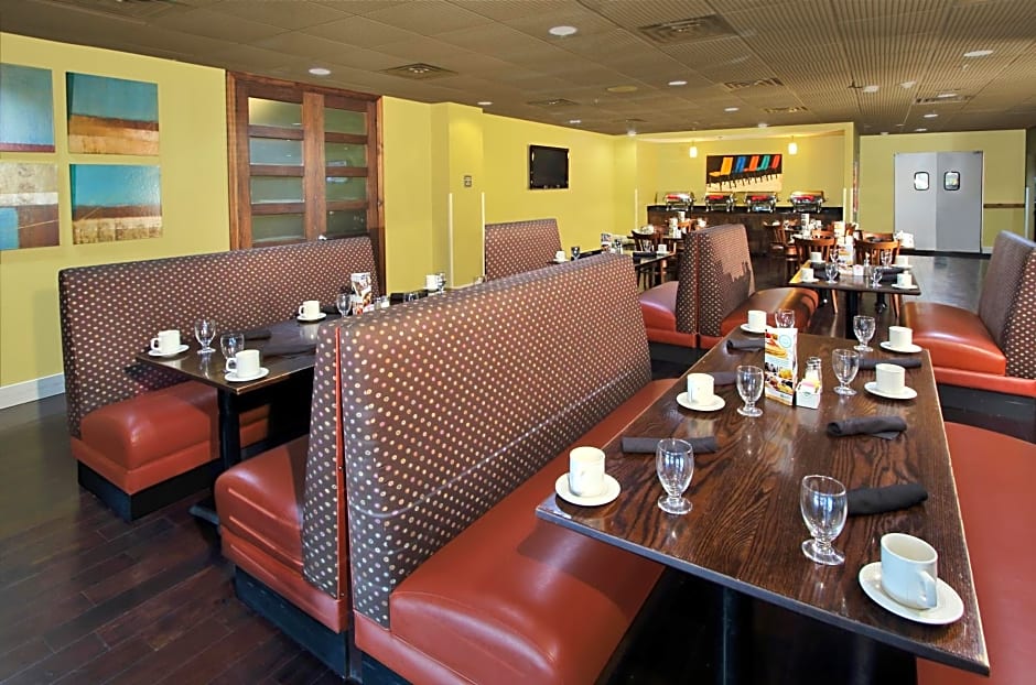 Holiday Inn Metairie New Orleans, an IHG Hotel