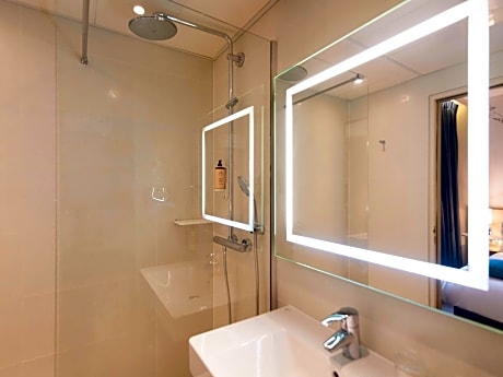 Classic Room with twin beds