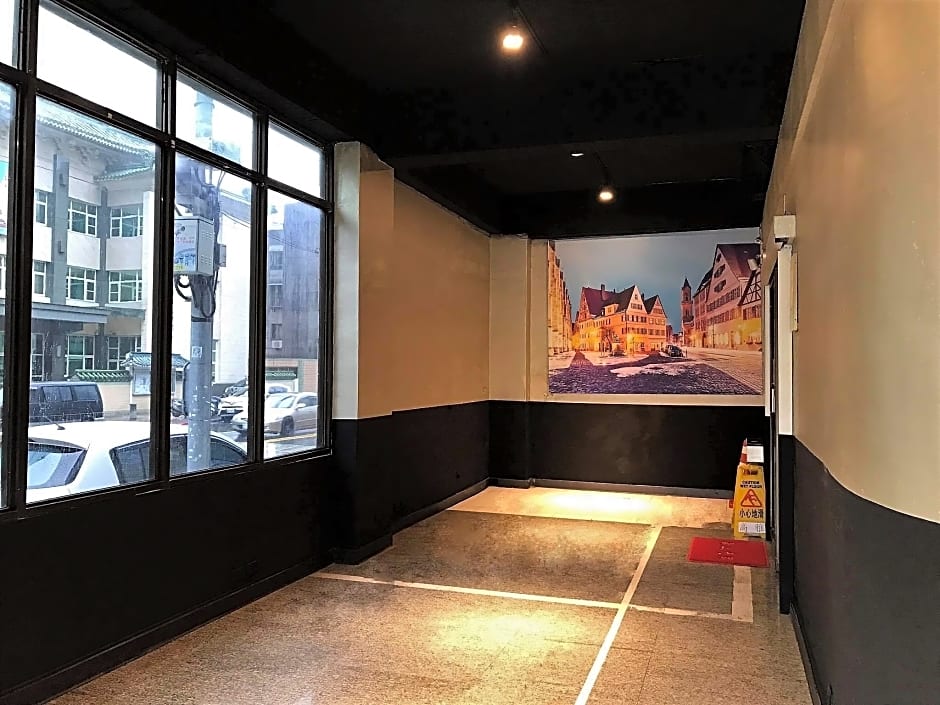 Elegance Hotel (DAAN)