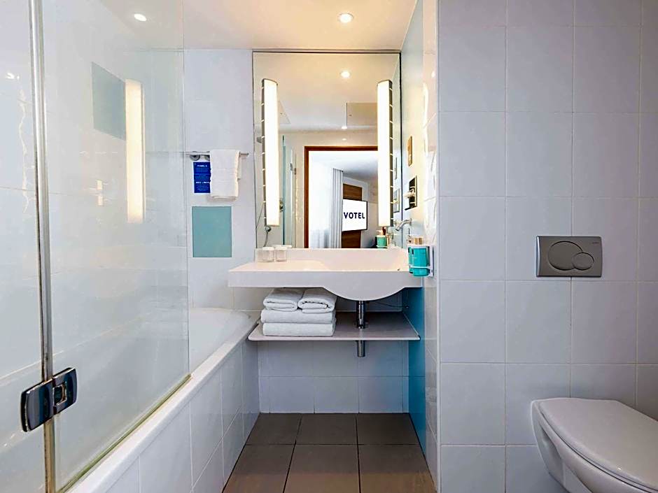 Novotel Cardiff Centre
