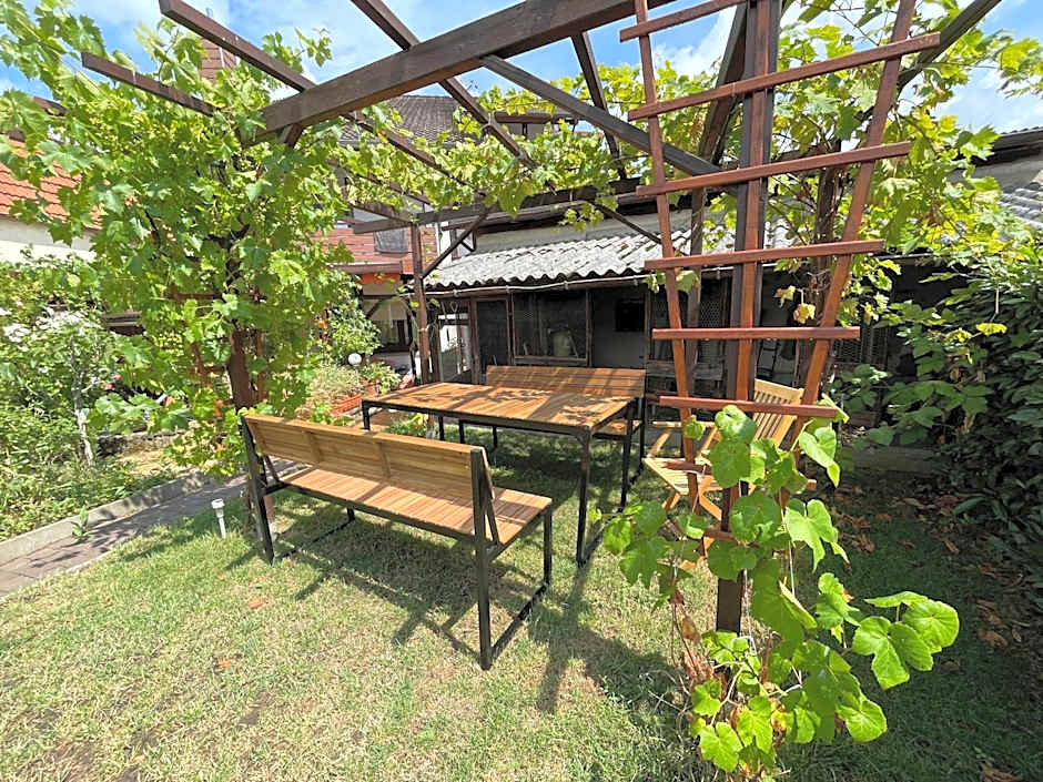 Parkplätze, Einzelbetten, 2 TVs, Balkon, Terrasse, fast Wi-Fi bis zu 1000 Mbit, Homeoffice