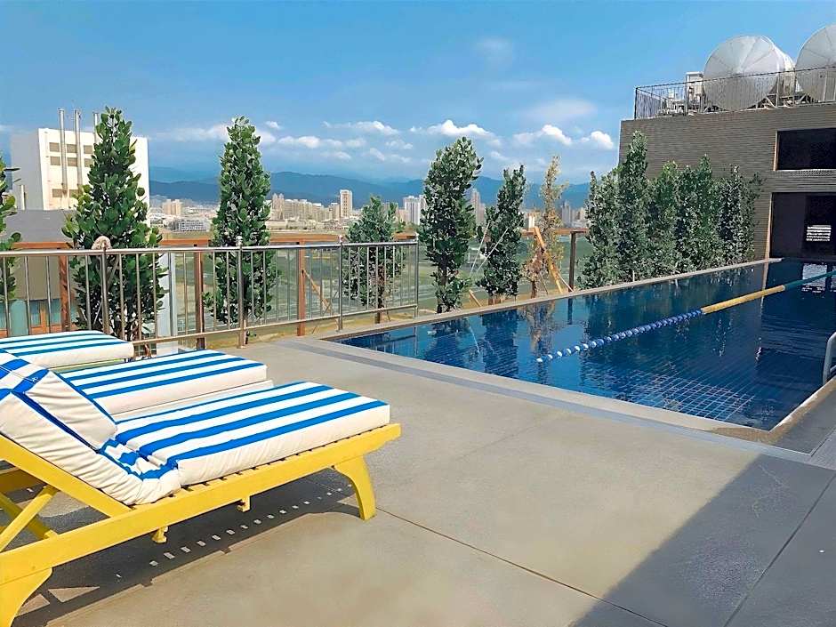 Golden Tulip Zhong Xin Hotel Taichung