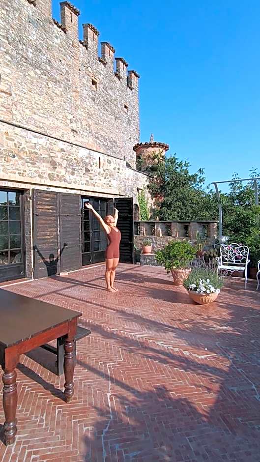 Torre del Barbagianni - Castello di Gropparello