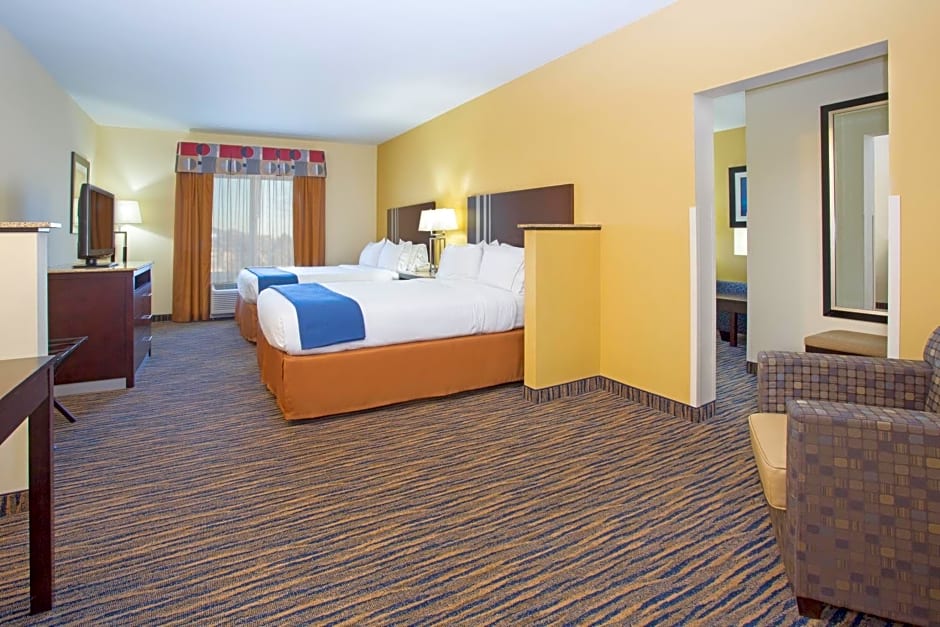 Holiday Inn Express & Suites Denver North - Thornton