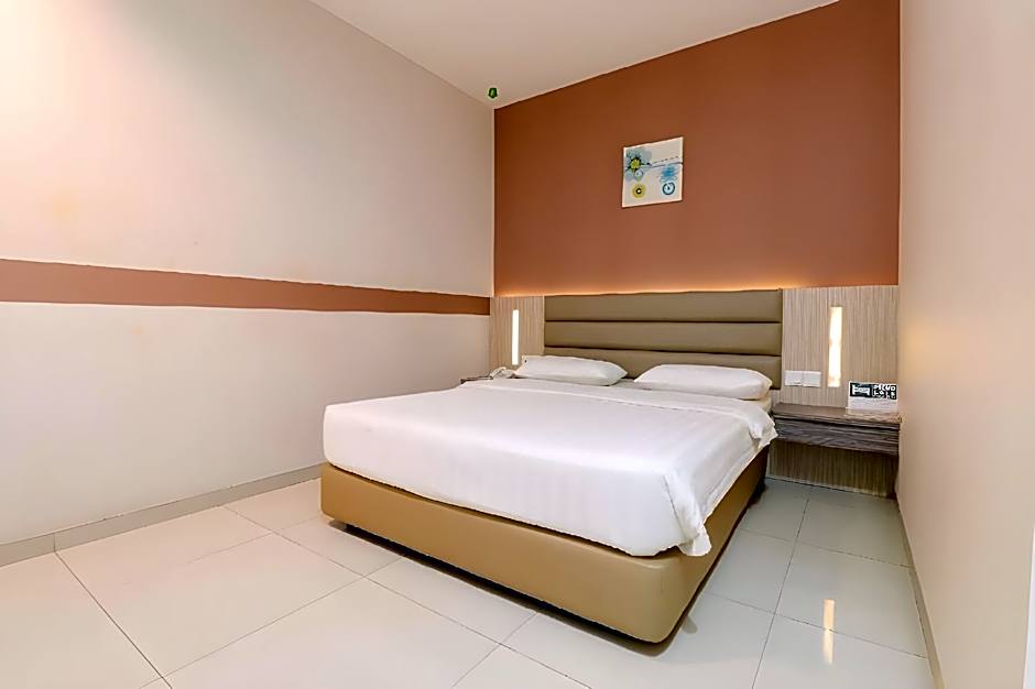 Lovina Inn Hotel Batam