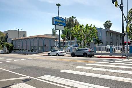 Hollywood City Inn